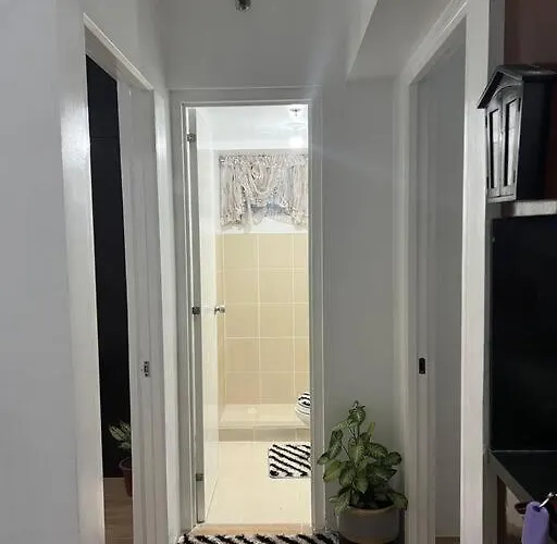 아파트호텔 Convenient 2-bedroom Unit In The Metro 마닐라